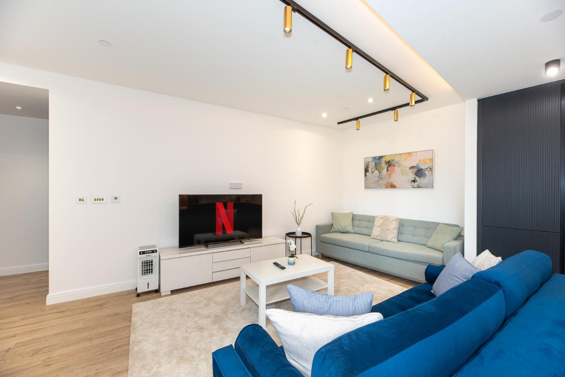 Appartement Premium 2-bedroom Flat With Lift & Private Balcony In Clerkenwell, Barbican *